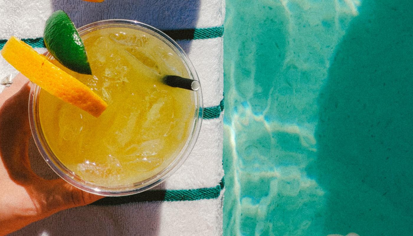 Photo by <a href="https://unsplash.com/@avirichards?utm_source=unsplash&utm_medium=referral&utm_content=creditCopyText">Avi Richards</a> on <a href="https://unsplash.com/s/photos/malibu-cocktail?utm_source=unsplash&utm_medium=referral&utm_content=creditCopyText">Unsplash</a>