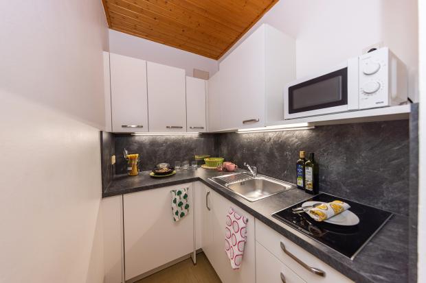 already renovated kitchenette | © nikolaus faistauer photography