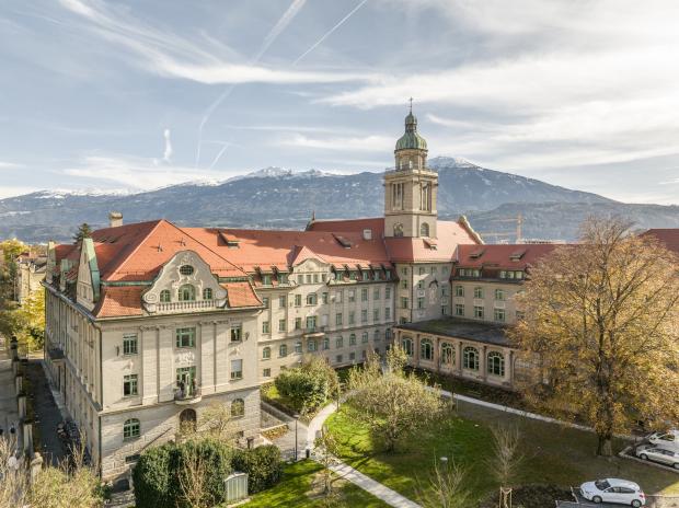 Blick auf den Innenhof | © Kurt Hörbst